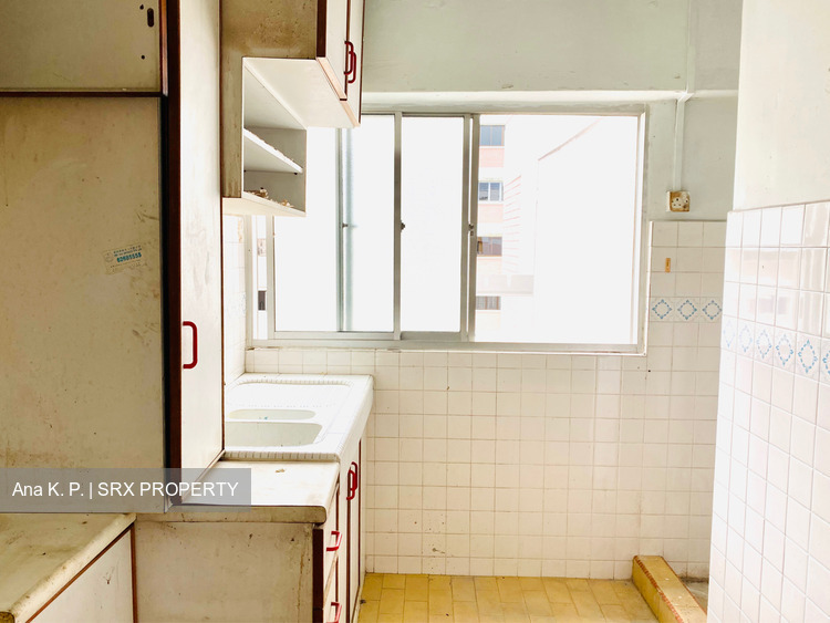 Blk 405 Jurong West Street 42 (Jurong West), HDB Executive #261486821